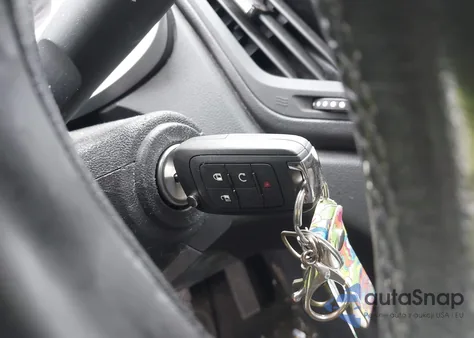 2012 Chevrolet Equinox 1Lt из США, поврежденный, VIN 2GNALDEK5C6232920